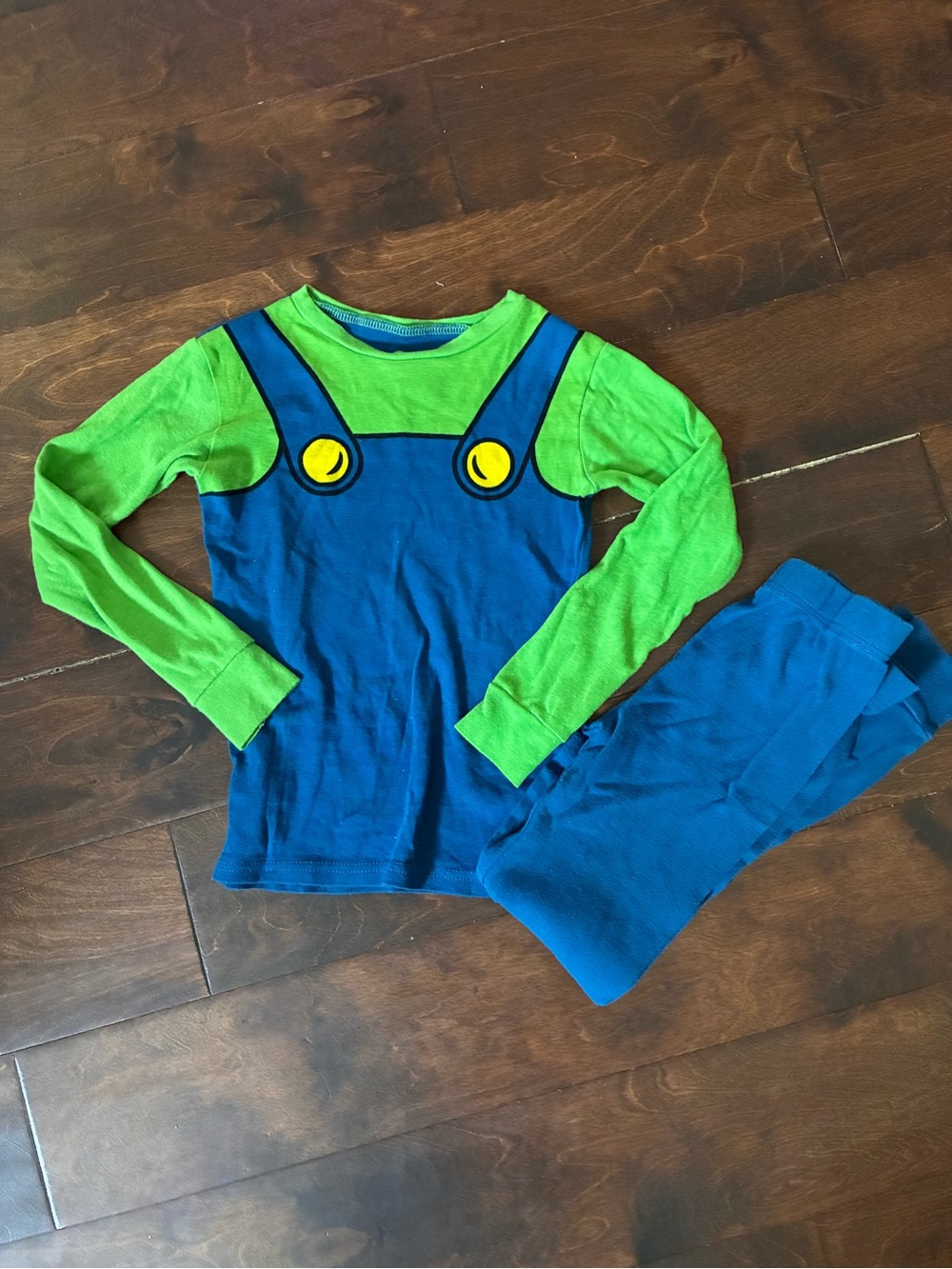 Nintendo Super Mario Blue and Lime Graphic